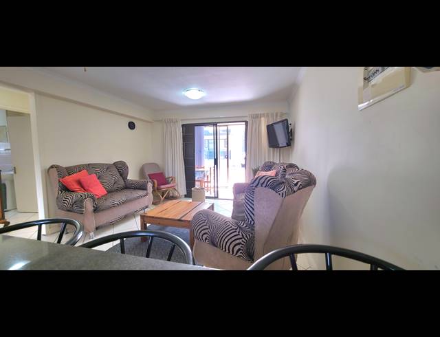 2 BEDROOM APARTMENT FOR SALE IN HARTENBOS CENTRAL